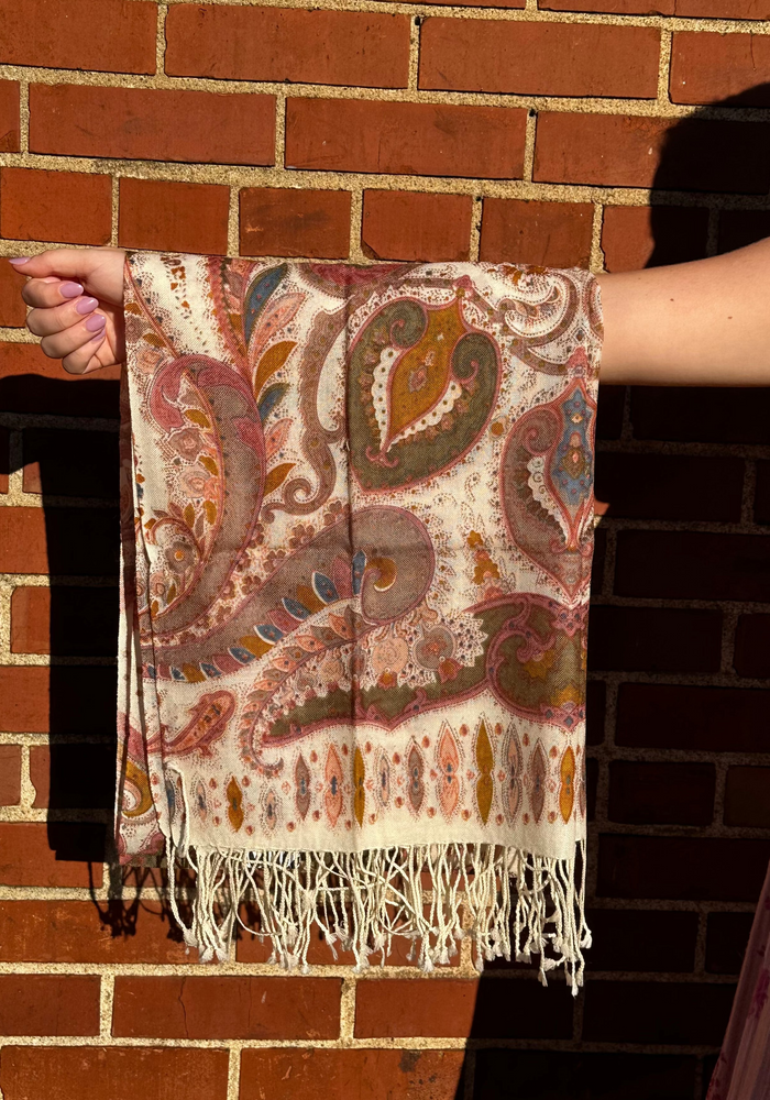 WOOL STOLE