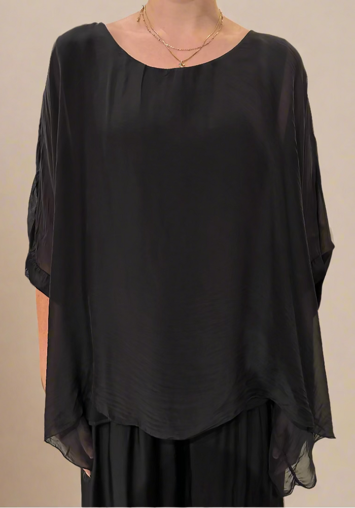 SHORT SLEEVE MARTINA SILK TOP by Cobblestone