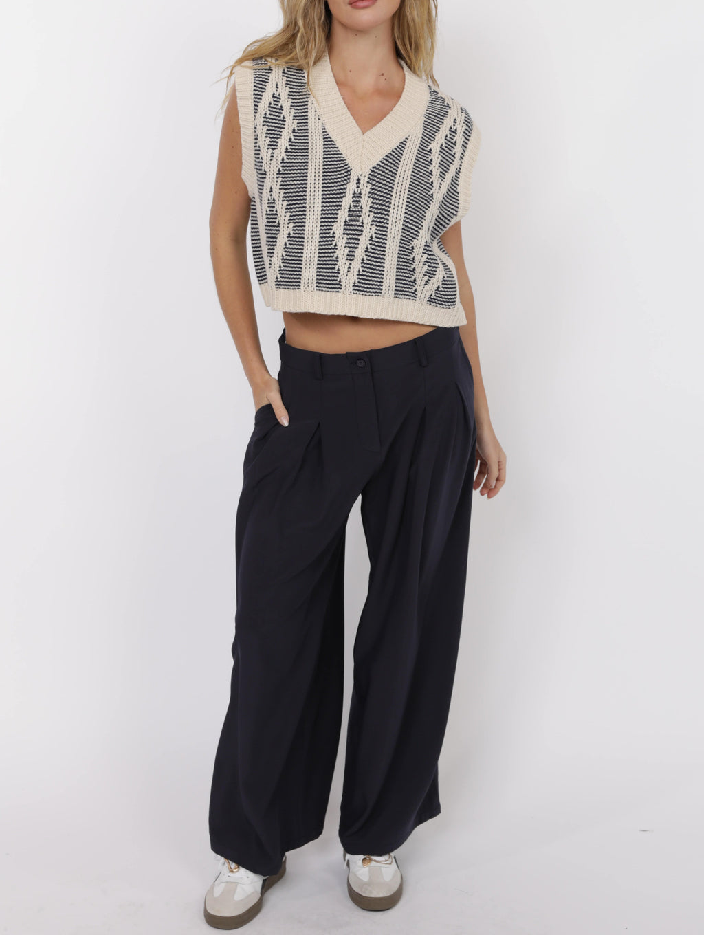 "MULTIPLIED" SWEATER VEST