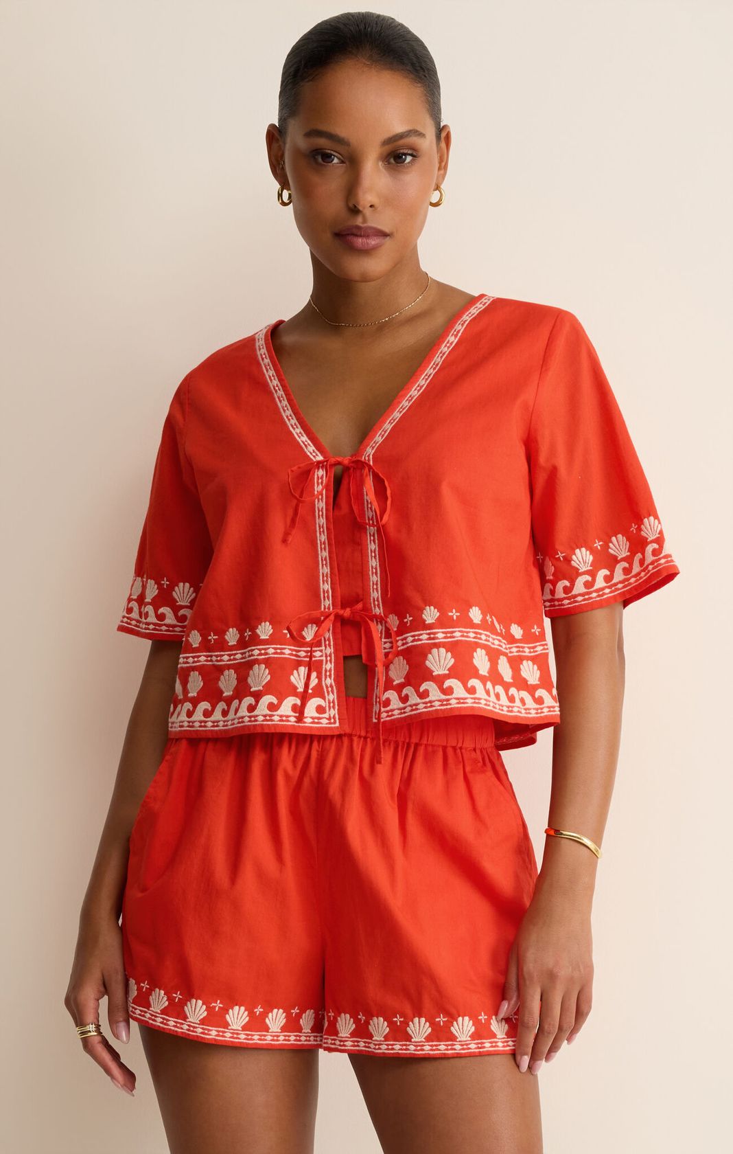 CAST OF WAVES SHORT SLEEVE TOP by Z Supply