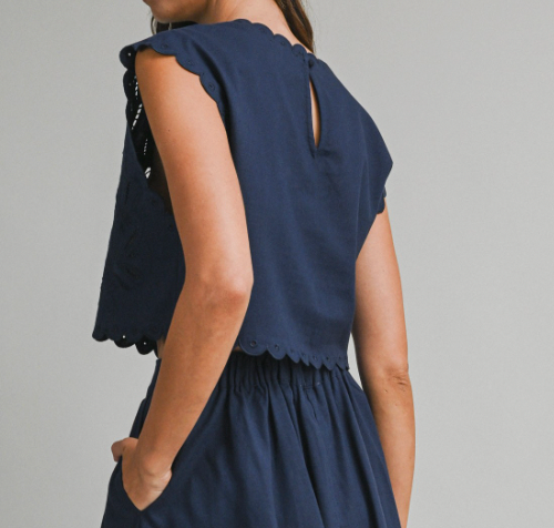 "WATER TO WINE" TOP