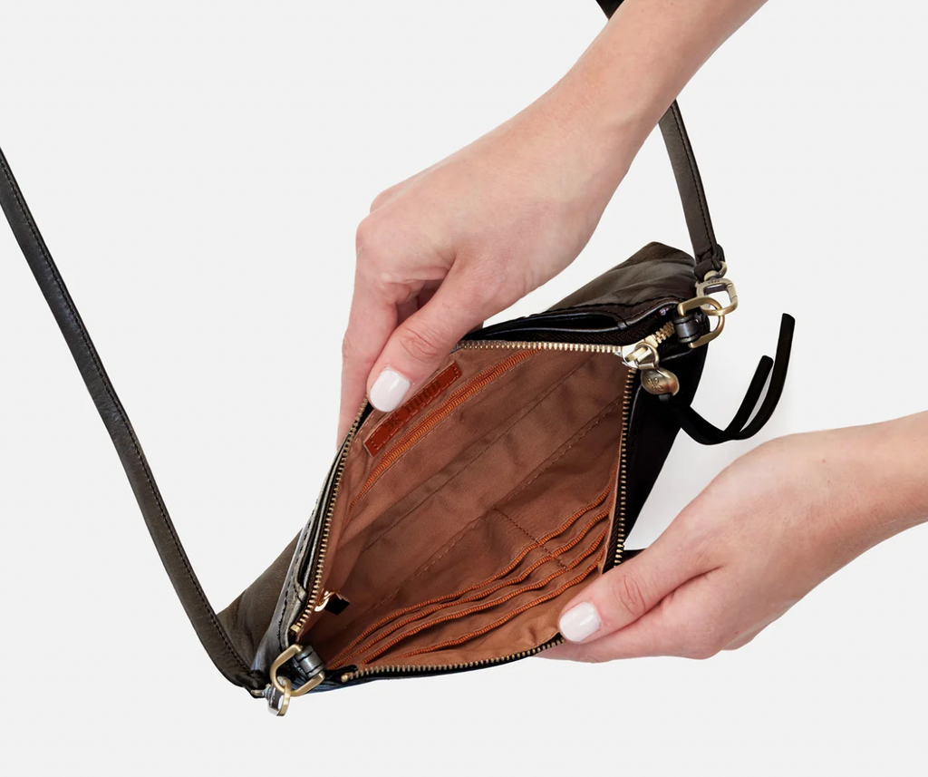BLACK DARCY CROSSBODY HANDBAG by HOBO