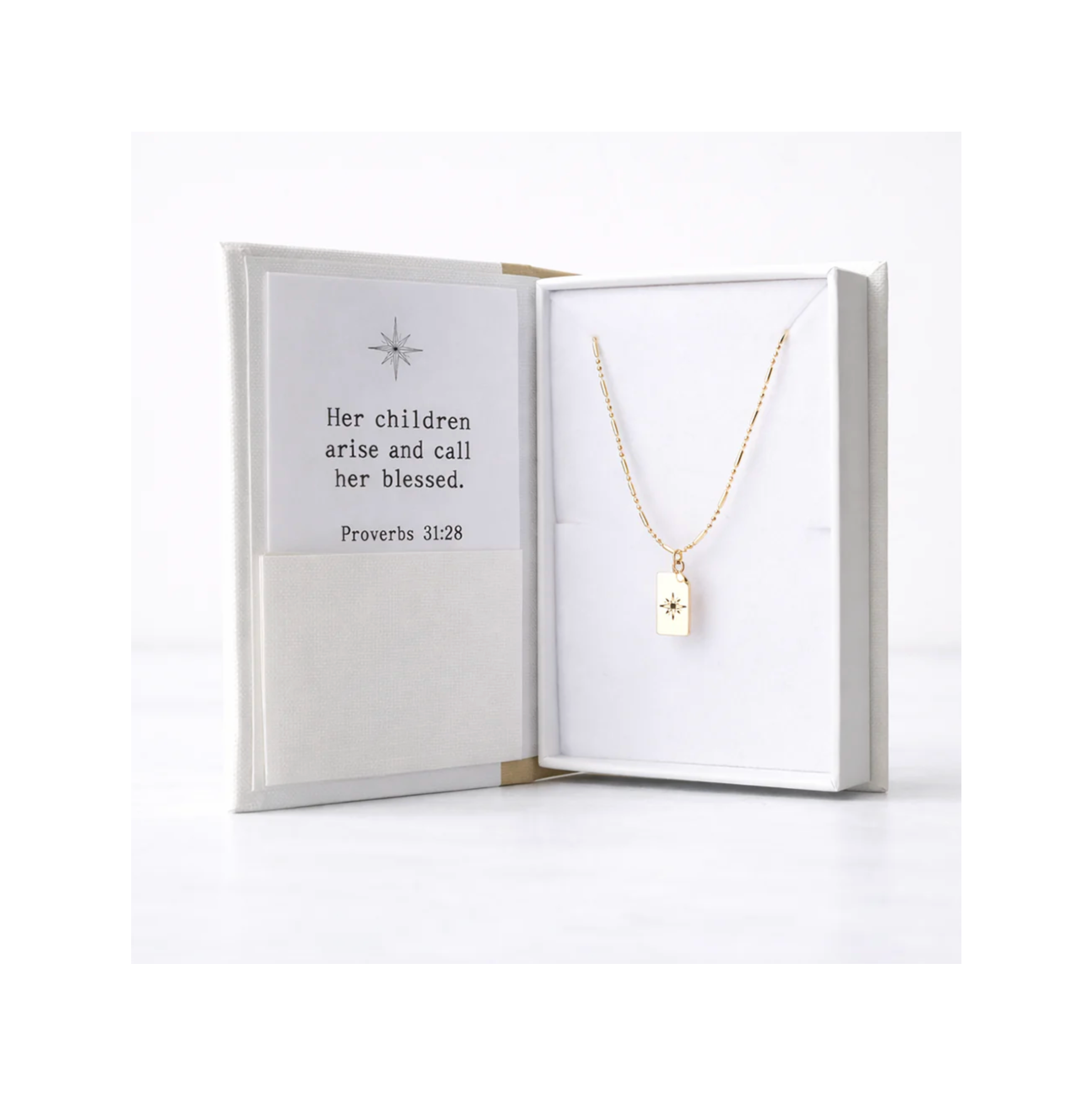 STORYTELLER STAR NECKLACE