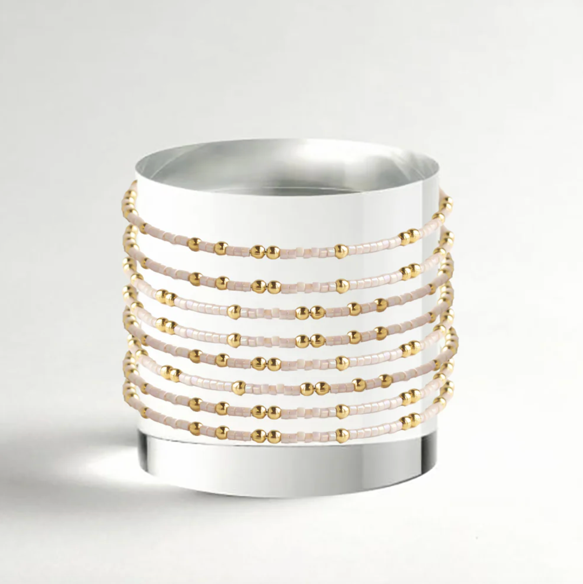 CHAMPANGE CONFETTI BANGLE BRACELET