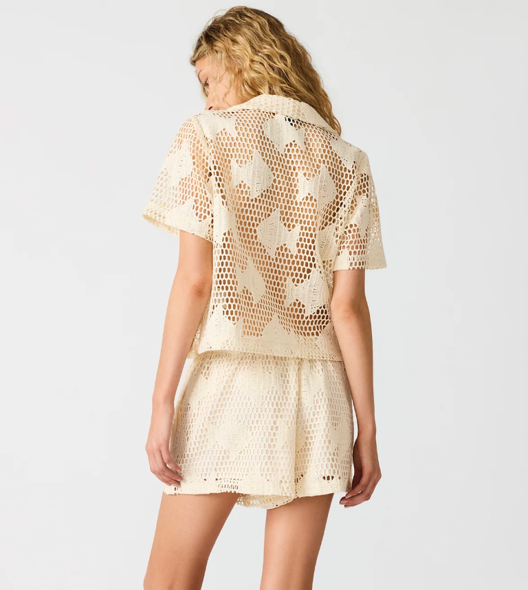SANDRA TOP IN FISH LACE by Steve Madden