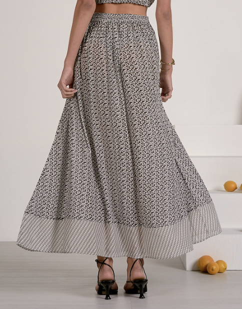 "STILL AND KNOW" SKIRT
